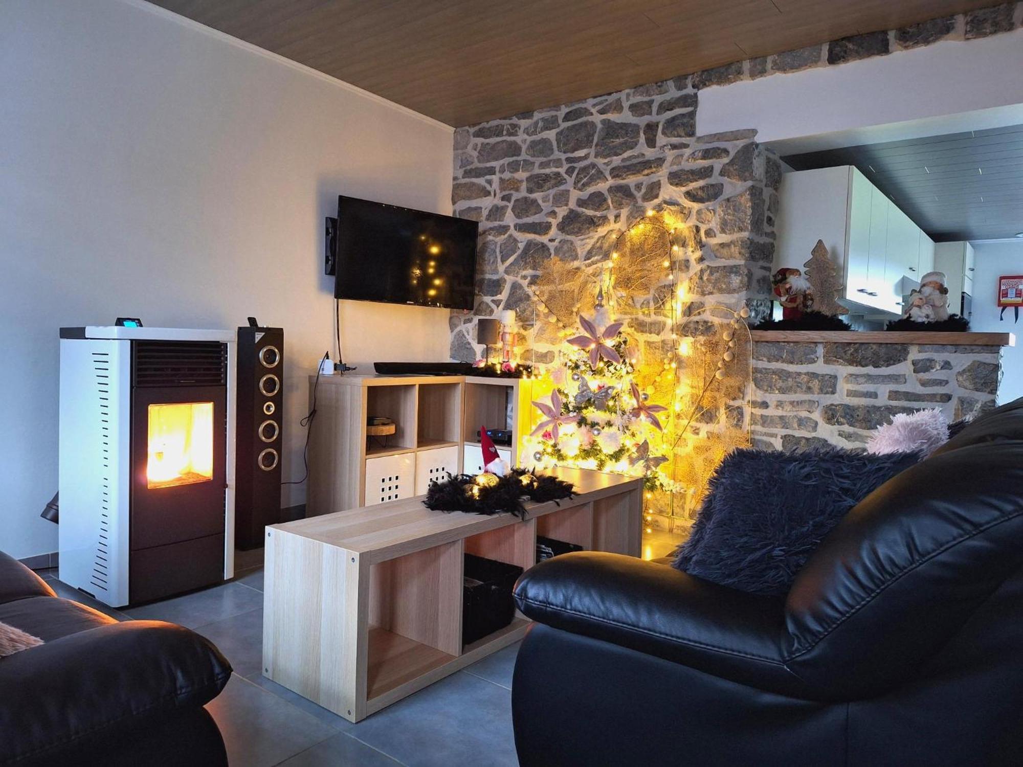 Au Chant Des Roches - Parking - Wifi - Terrasse - Chambres Familiales - Серфонтен Экстерьер фото